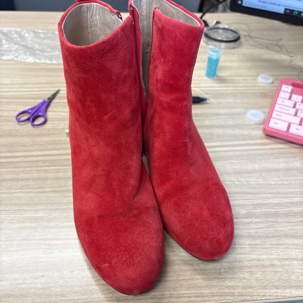 Giani Bernini Red Suede Ankle Boots